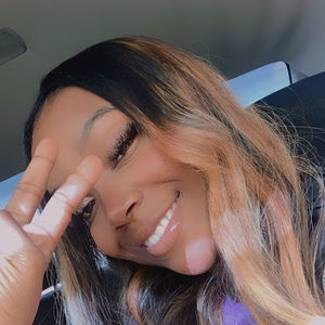 Meet your Posher, Hailey